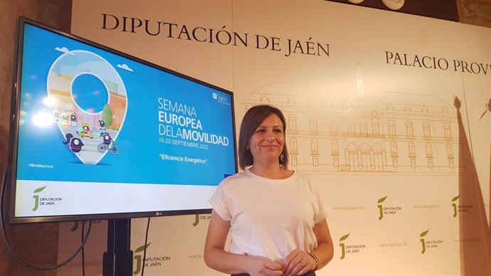 Archivo - La secretaria de Organización del PSOE de Jaén, Isabel Uceda, en imagen de archivo.