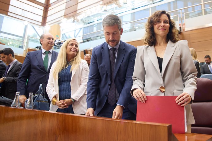 La presidenta de la Comunidad de Madrid, Isabel Díaz Ayuso, interviene durante la segunda sesión del Debate del Estado de la Región, en la Asamblea de Madrid, a 13 de septiembre de 2024, en Madrid (España).