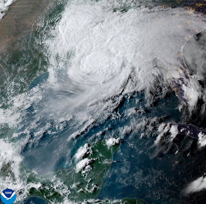 September 11, 2024, East Coast, USA: Francine intensified into a stronger hurricane, as it approaches Louisiana's coast. It's predicted to bring with it strong winds and storm surges that could be fatal. Meteorologists say Francine is forecast to intensif