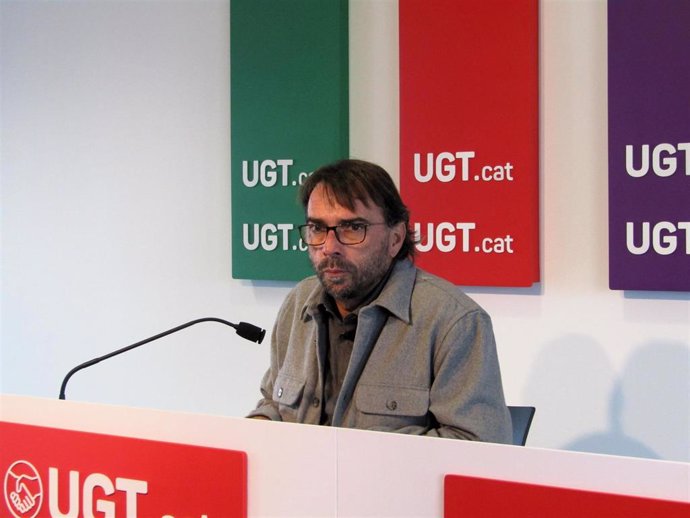 Archivo - El secretario general de UGT de Catalunya, Camil Ros.