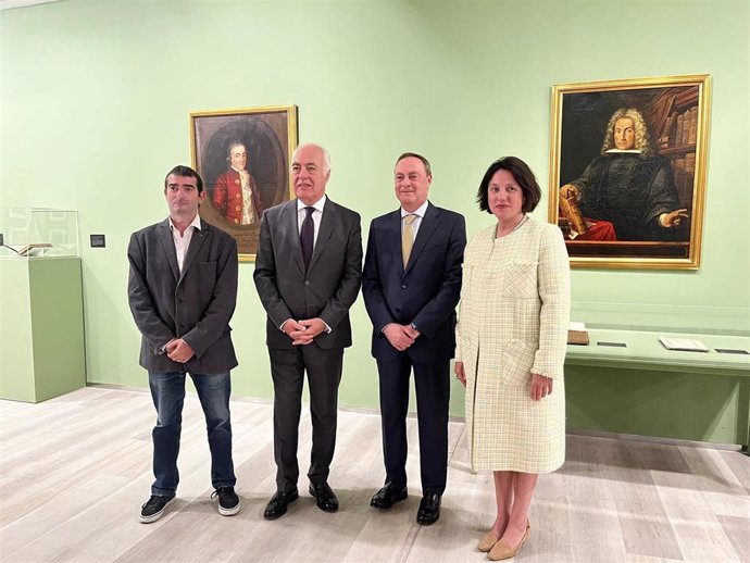 Presentación de la muestra, en el Patio de la Infanta de Zaragoza.