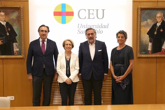 El CEU y la Cámara de Comercio de Madrid firman un convenio marco de colaboración