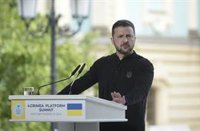 Zelenski asegura que la contraofensiva rusa en Kursk avanza "según el plan ucraniano"