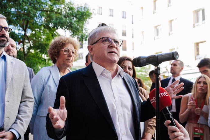 El secretario general del PSOE de la Región de Murcia, portavoz del Grupo Parlamentario Socialista en la Asamblea y exalcalde de Calasparra, José Vélez