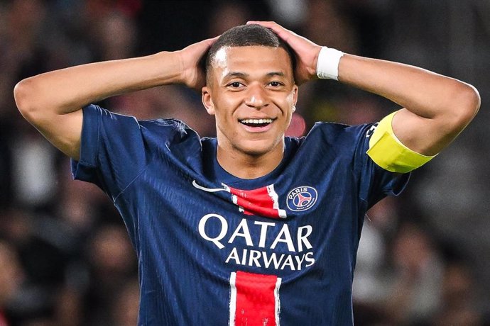 Archivo - Kylian MBAPPE of PSG looks dejected during the French championship Ligue 1 football match between Paris Saint-Germain and Toulouse FC on May 12, 2024 at Parc des Princes stadium in Paris, France - Photo Matthieu Mirville / DPPI