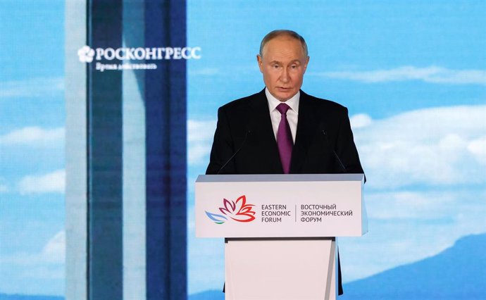 HANDOUT - 05 September 2024, Russia, Vladivostok: President of Russia Vladimir Putin speaks during the plenary session of the Eastern Economic Forum. Photo: RIA Novosti/Kremlin/dpa - ATTENTION: editorial use only and only if the credit mentioned above is 