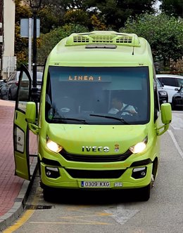 El Ayuntamiento de Rincón de la Victoria refuerza el transporte urbano por el Concurso Tradicional de Verdiales