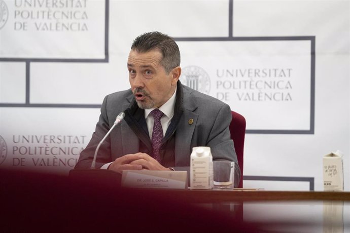 Archivo - El rector de la UPV, José Capilla, en una imagen de archivo