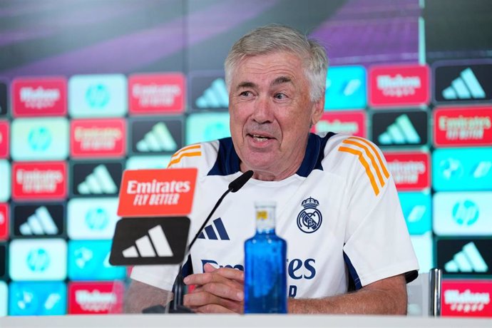 El entrenador del Real Madrid, Carlo Ancelotti, durante una rueda de prensa.