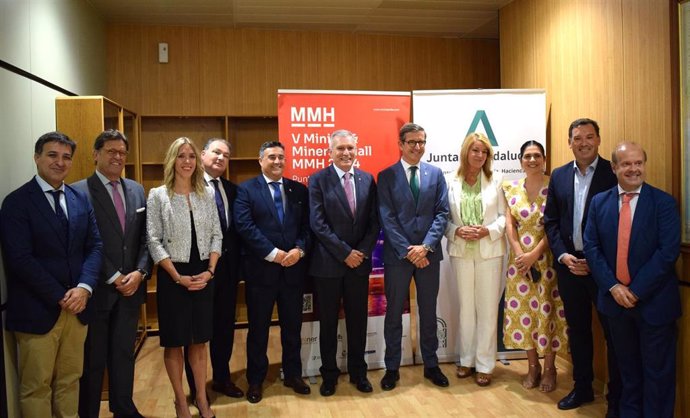 Presentación en Huelva de la V edición del Salón Internacional de la Minería (MMH).