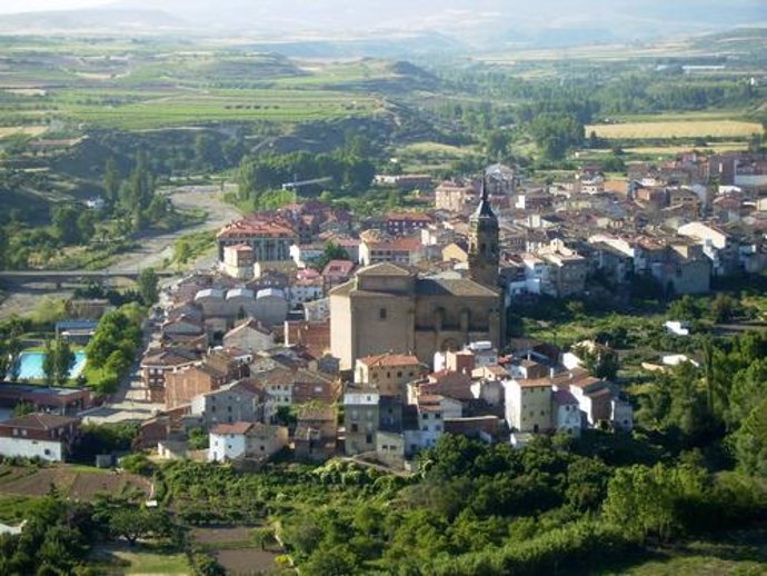 Pueblo de Murillo de Río Leza en La Rioja