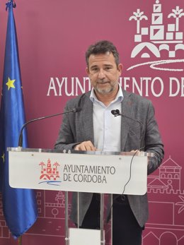 El concejal socialista en el Ayuntamiento de Córdoba Joaquín Dobladez.