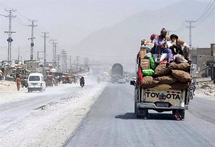 Archivo - Una carretera de Baluchistán, en Pakistán (archivo)