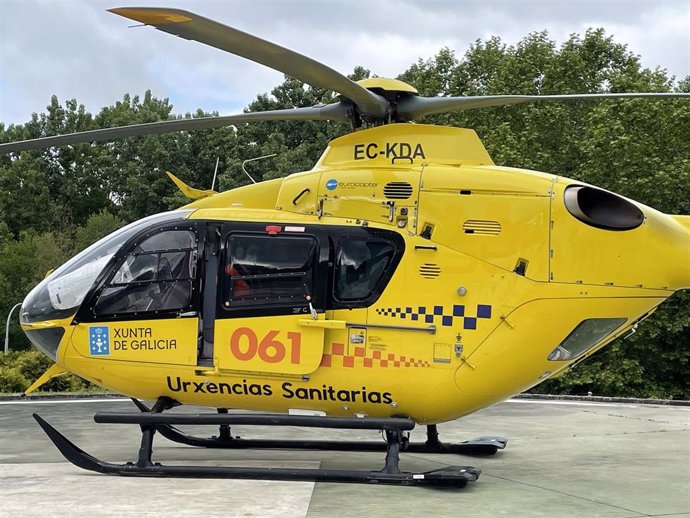 Archivo - Imaxe dun helicóptero medicalizado.