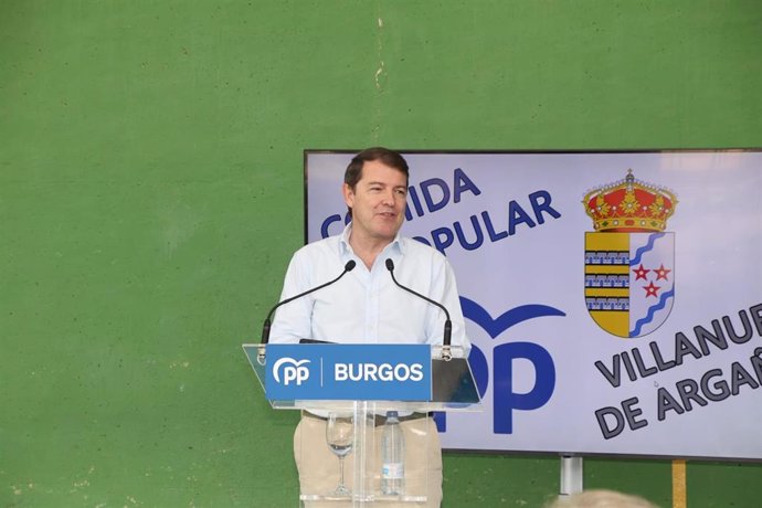 El Presidente Del Partido Popular De Castilla Y León Y De La Junta, Alfonso Fernández Mañueco,