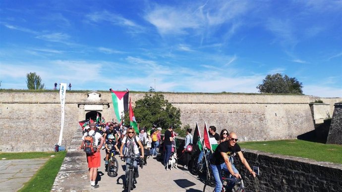 Marcha en bicicleta en favor de Palestina.