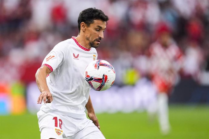 El lateral español del Sevilla Jesús Navas.