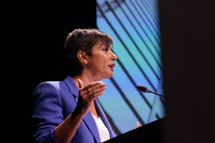 La ministra de Vivienda, Isabel Rodríguez, en el Congreso de vivienda de Málaga.