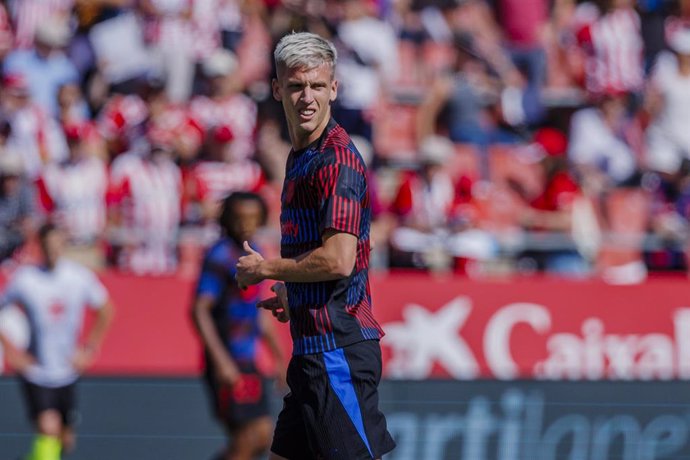 Dani Olmo of FC Barcelona warms up during the Spanish league, La Liga EA Sports, football match played between Girona FC and FC Barcelona at Estadio de Montilivi on September 15, 2024 in Girona, Spain.