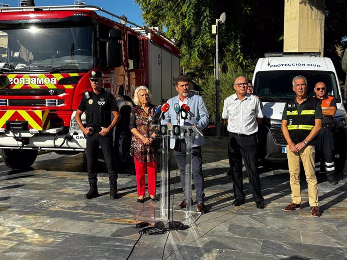 El concejal de Seguridad Ciudadana y Emergencias, Fulgencio Perona, presenta el dispositivo especial de seguridad de la Romería