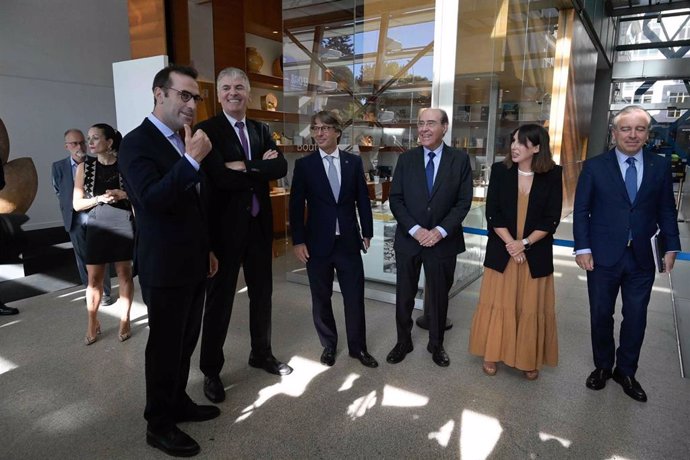 Archivo - Apertura del Foro Económico de Galicia Anuario 2024, en la sede de Afundación, en A Coruña, con presencia del ministro de Economía, Carlos Cuerpo, y la conselleira de Economía e Industria, María Jesús Lorenzana.