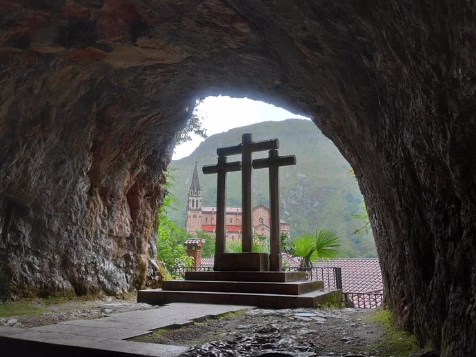 Archivo - Santuario de Covadonga.