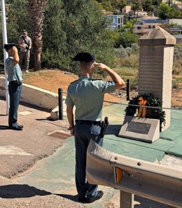 La Guardia Civil recuerda a los dos agentes que fallecieron en las riadas de Oropesa en 1850