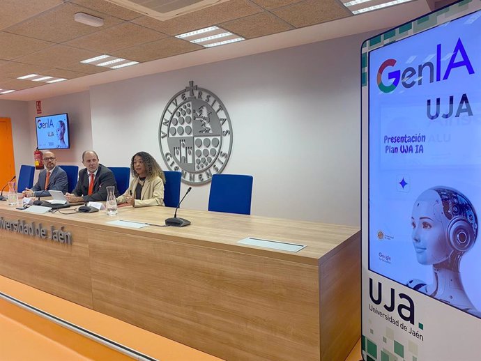 Presenntación del acuerdo entre la Universidad de Jaén y Google.