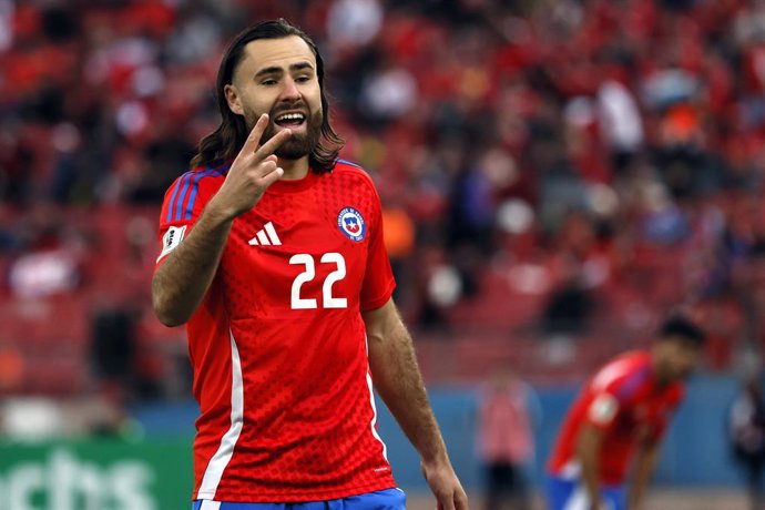 Futbol, Chile vs Bolivia. Primera rueda, clasificatorias al Mundial 2026. El jugador de la seleccion chilena Ben Brereton es fotografiado durante el partido de la primera rueda de las eliminatorias al mundial de 2026 contra Bolivia disputado en el