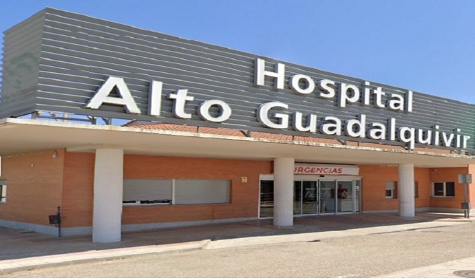 Fachada del hospital Alto Guadalquivir de Andújar.