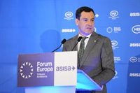 Moreno convocará el lunes 23 a los portavoces de los grupos para informarles de su reunión con Sánchez