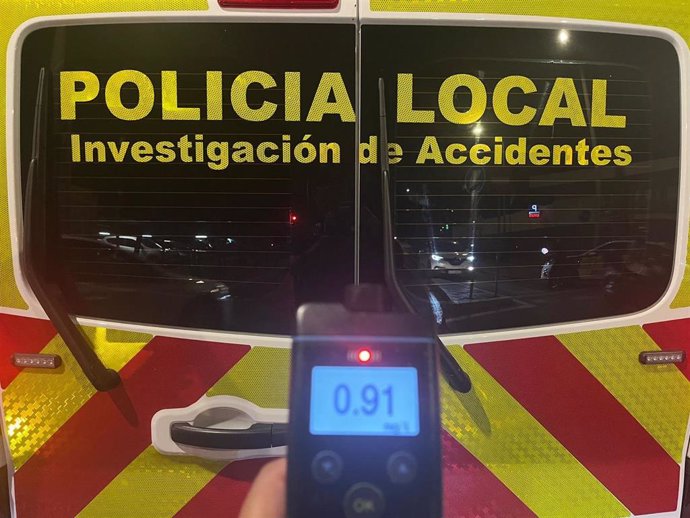 Contol alcoholemia de la Policía Local de Algeciras.