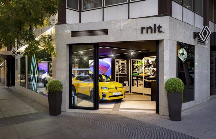 Espacio 'rnlt' de Renault en la milla de oro de Madrid