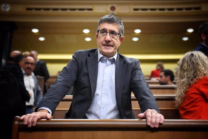 El portavoxz del PSOE en el Congreso, Patxi López, durante una sesión plenaria, en el Congreso de los Diputados, a 10 de septiembre de 2024, en Madrid (España). 