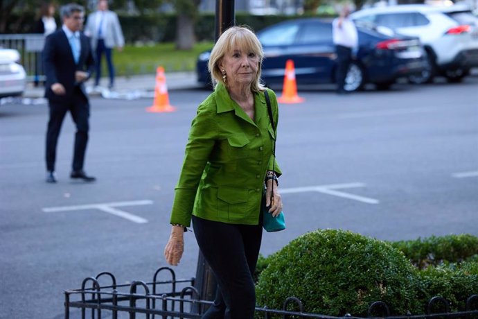 La expresidenta de la Comunidad de Madrid Esperanza Aguirre llega a un desayuno informativo del Fórum Europa organizado por Nueva Economía Fórum, a 9 de septiembre de 2024, en Madrid (España). (Foto de archivo).