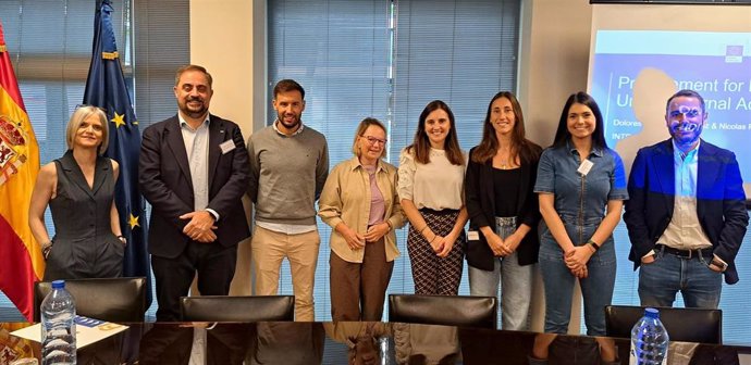 Delegación de empresas asturianas participantes en la misión empresarial de Licitadoras Españolas en Bruselas.