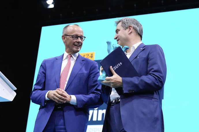 Archivo - May 7, 2024, Berlin, Berlin, Deutschland: Friedrich Merz und Markus SÃder beim 36. Parteitag der CDU Deutschlands im Estrel Berlin. Berlin, 07.05.2024