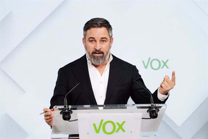 El presidente de VOX, Santiago Abascal, durante una rueda de prensa posterior al Comité de Acción Política de VOX, a 2 de septiembre de 2024, en Madrid (España).