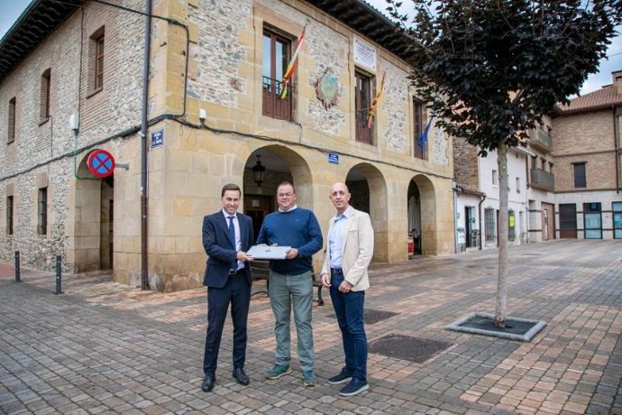 El Gobierno de La Rioja avanza en el desarrollo de una red de puntos digitales en pequeños municipios