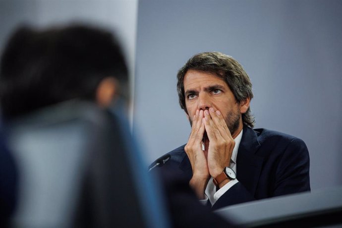 El ministro de Cultura, Ernest Urtasun, durante una rueda de prensa posterior a la Reunión del Consejo de Ministros