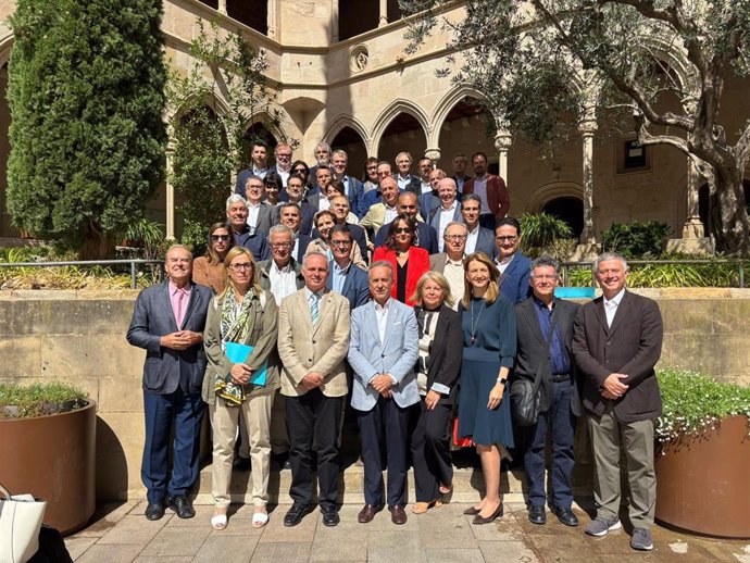 Reunión anual de la Junta Ampliada del CEC, celebrada en Montserrat (Barcelona)