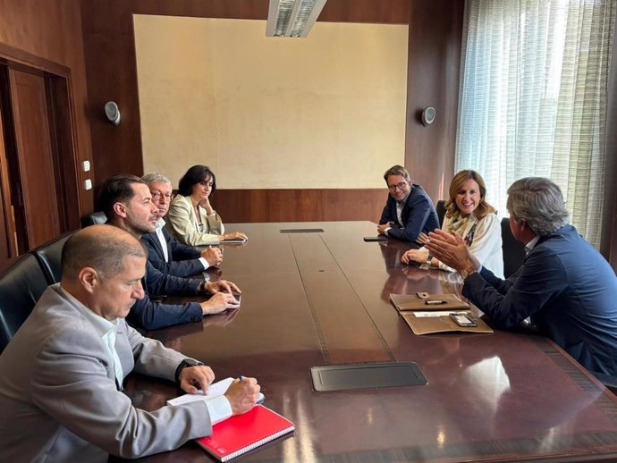 Reunión de la alcaldesa de València, María José Catalá, con el Consejo Asesor de Urbanismo.