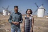 Foto: El Tren de los Molinos regresa a Criptana tras el parón estival y acerca la magia de La Mancha a un centenar de turistas