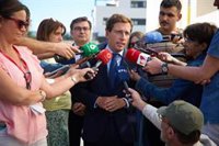 Almeida iría a Moncloa a reunirse con Sánchez para "cantarle las cuarenta por el trato que le está dando a Madrid"