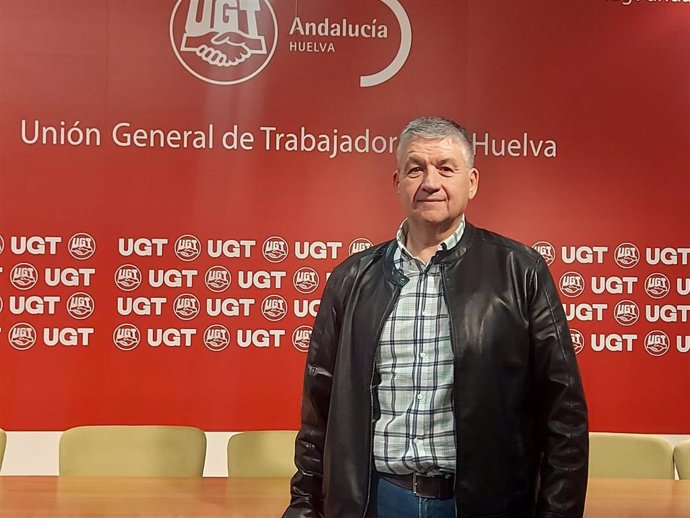 Archivo - El secretario general de UGT en Huelva, Francisco Gutiérrez.