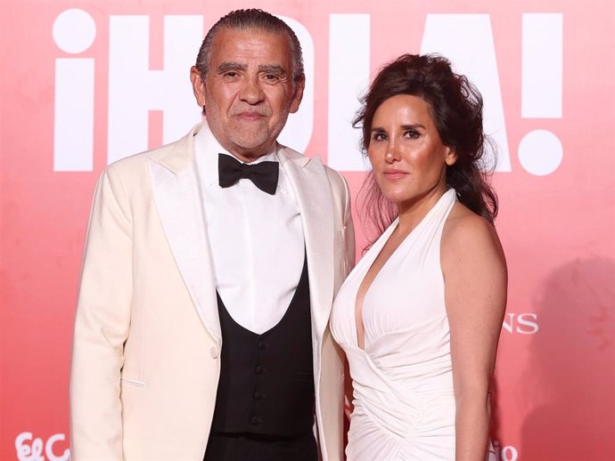 Jaime Martínez Bordiú y Marta Fernández asisten a la gran fiesta organizada por la icónica revista ‘¡HOLA!’