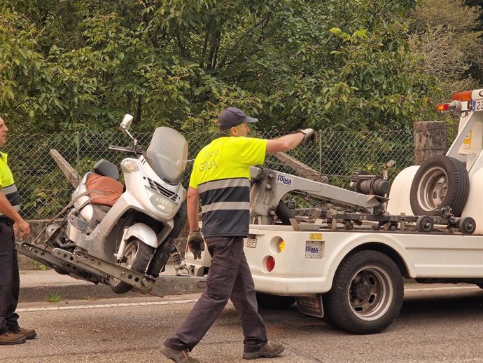 Imagen de la moto tras el siniestro.