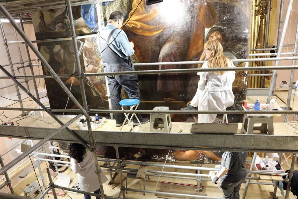 El Ministerio de Cultura concluye la restauración del retablo de la Iglesia de San Pedro ad Vincula en Vallecas (Madrid)