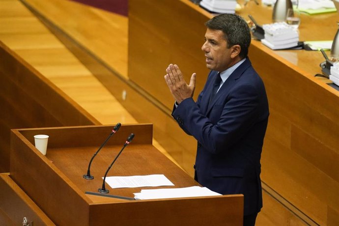 El presidente de la Generalitat, Carlos Mazón, en el Debate de Política General