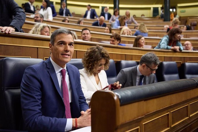 El presidente del Gobierno, Pedro Sánchez, durante una sesión de control al Gobierno, en el Congreso de los Diputados, a 18 de septiembre de 2024, en Madrid (España). Durante la sesión de control, el PP, Vox y ERC hacen preguntas sobre cómo afronta el nue